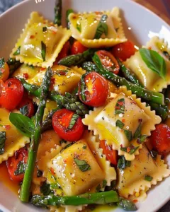 ravioli-tomatoes-asparagus-garlic