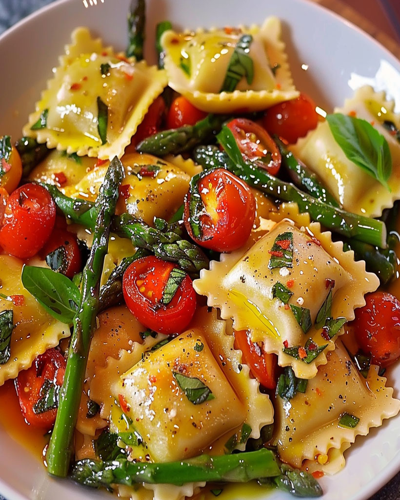 ravioli-tomatoes-asparagus-garlic