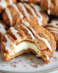 cinnamon-cream-cheese-stuffed-cookies