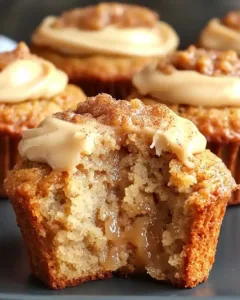 homemade-cinnamon-applesauce-muffins