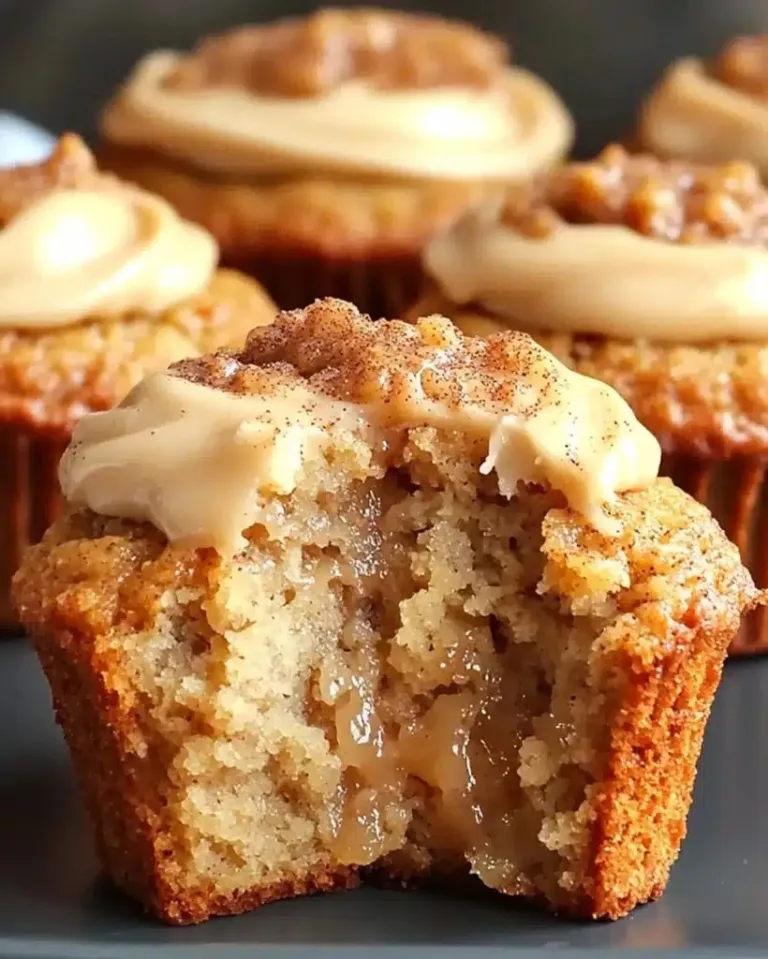 homemade-cinnamon-applesauce-muffins