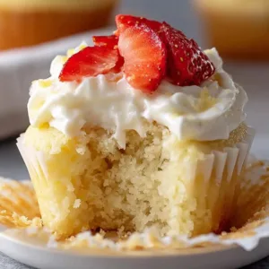 light-fluffy-tres-leches-cupcakes