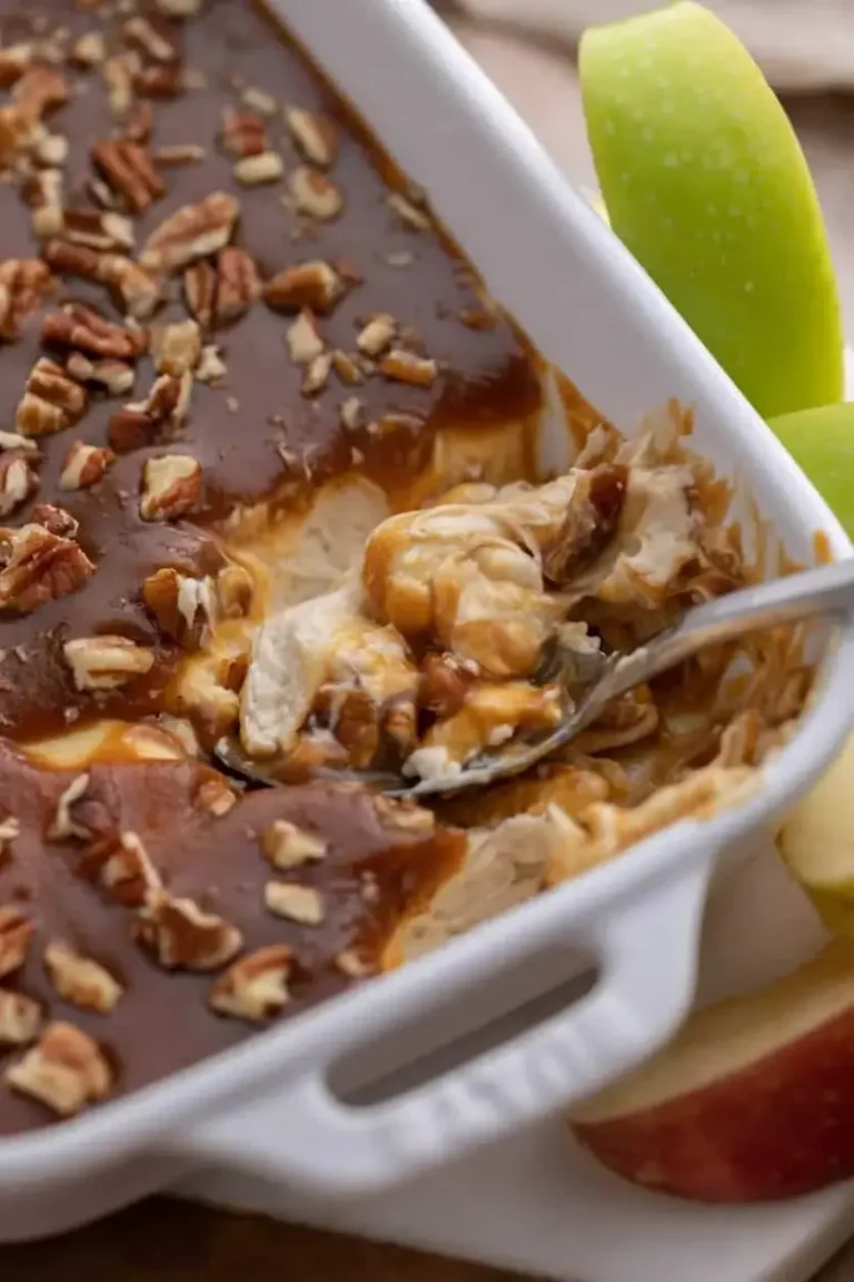 Foolproof Easy Caramel Apple Cheesecake Dip