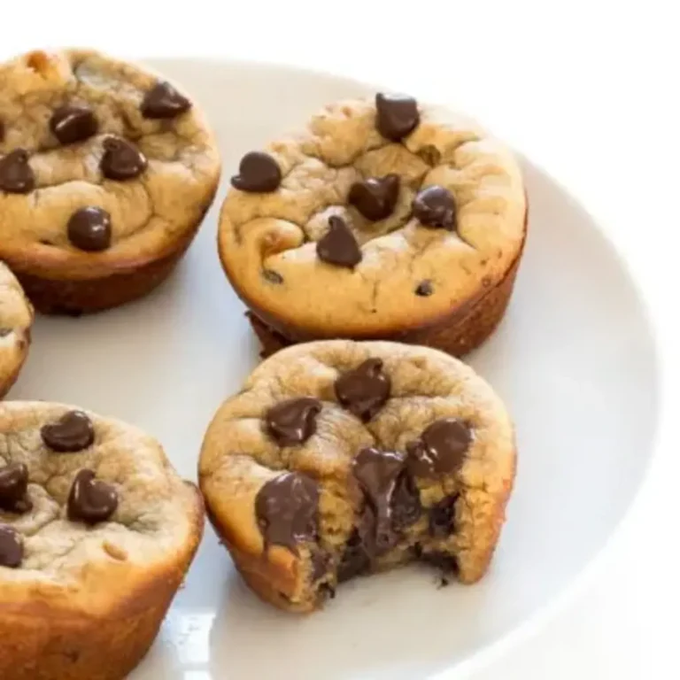 Flourless Peanut Butter Banana Muffins – Chef Savvy