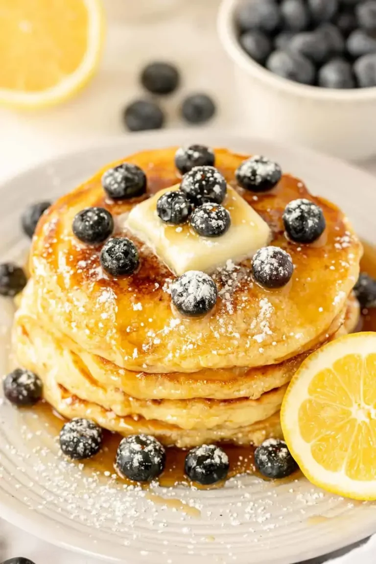 Lemon Ricotta Pancakes (SUPER easy to make!)