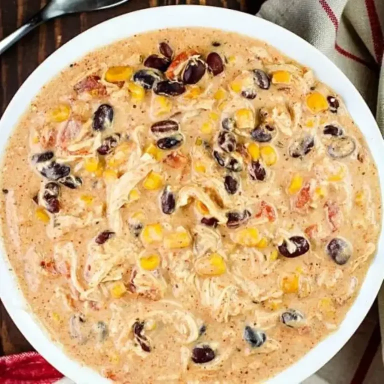 Easy Crock Pot Cream Cheese Chicken Chili