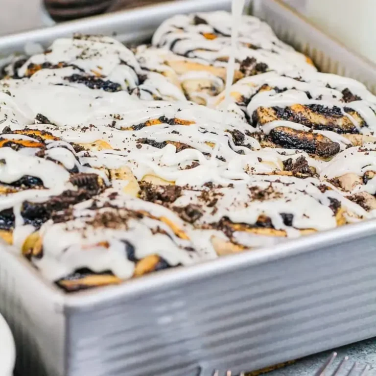 Oreo Cinnamon Rolls