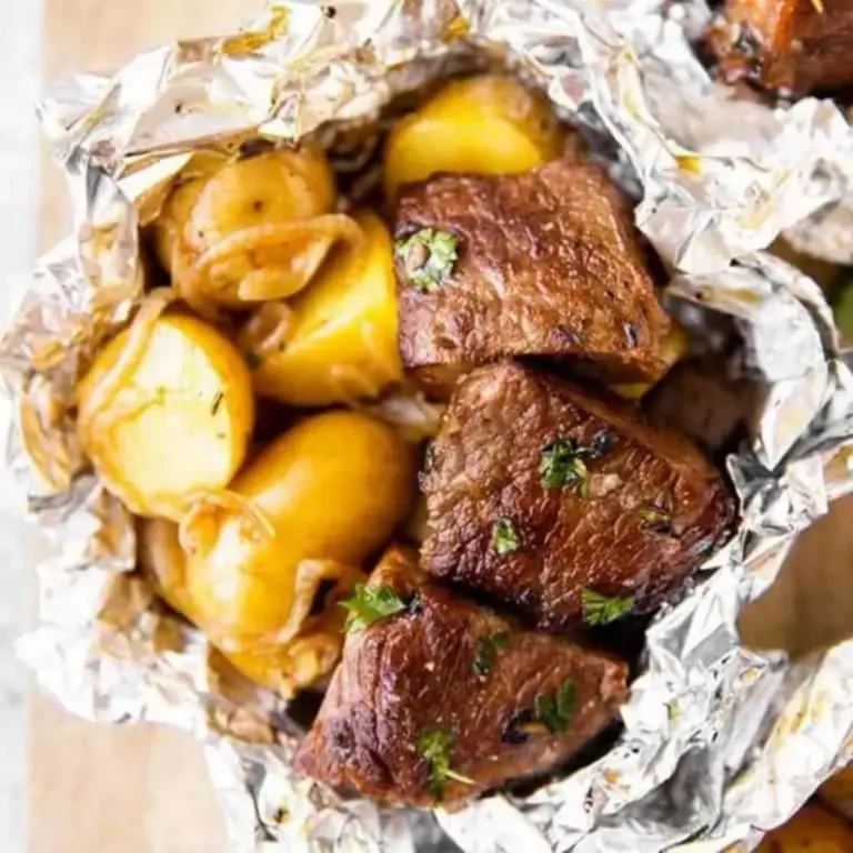 Garlic Butter Steak and Potato Foil Packets