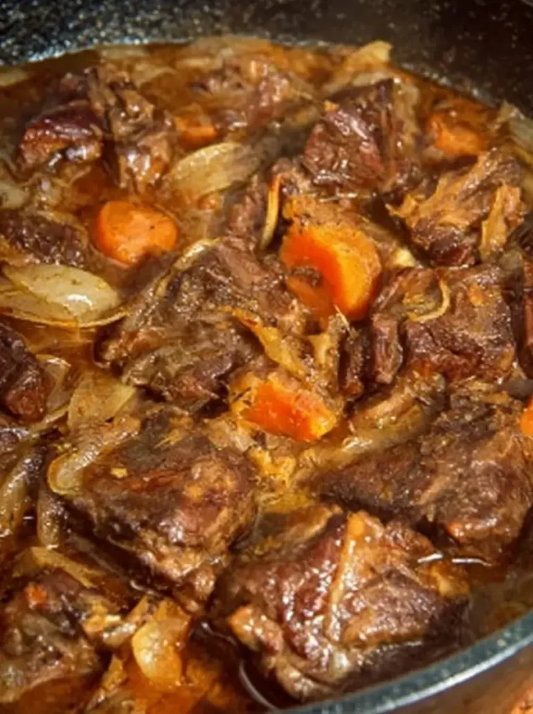 Homestyle Braised Beef Stew with Rich Savory Gravy
